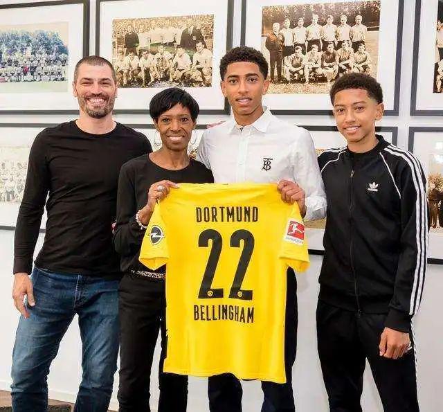 激烈竞争中 激烈竞争中